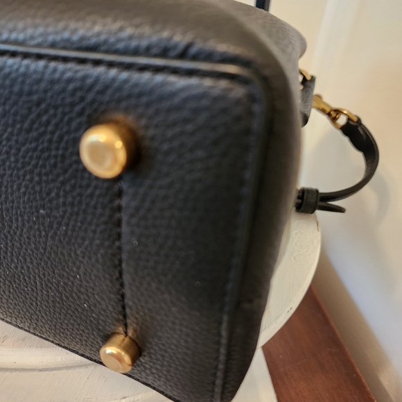 Coach Willow Shoulder Bag EUC - Picture 9 of 12